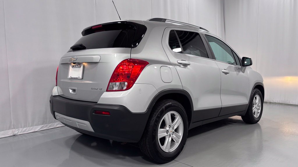 Used 2016 Chevrolet Trax LT FWD image 6
