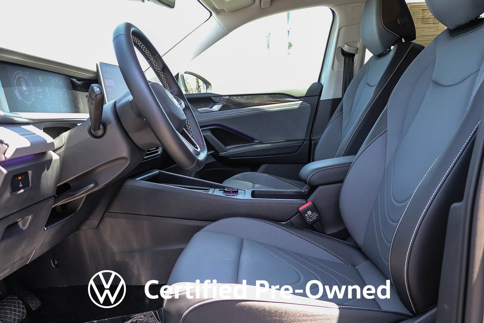 Used 2026 Volkswagen Tiguan SE FWD image 19