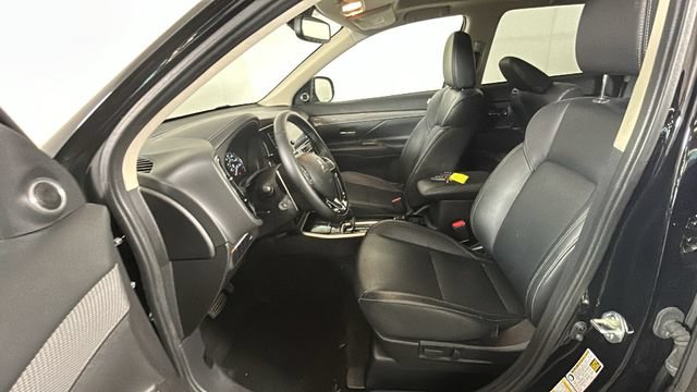 Used 2019 Mitsubishi Outlander GT AWD/4WD image 11