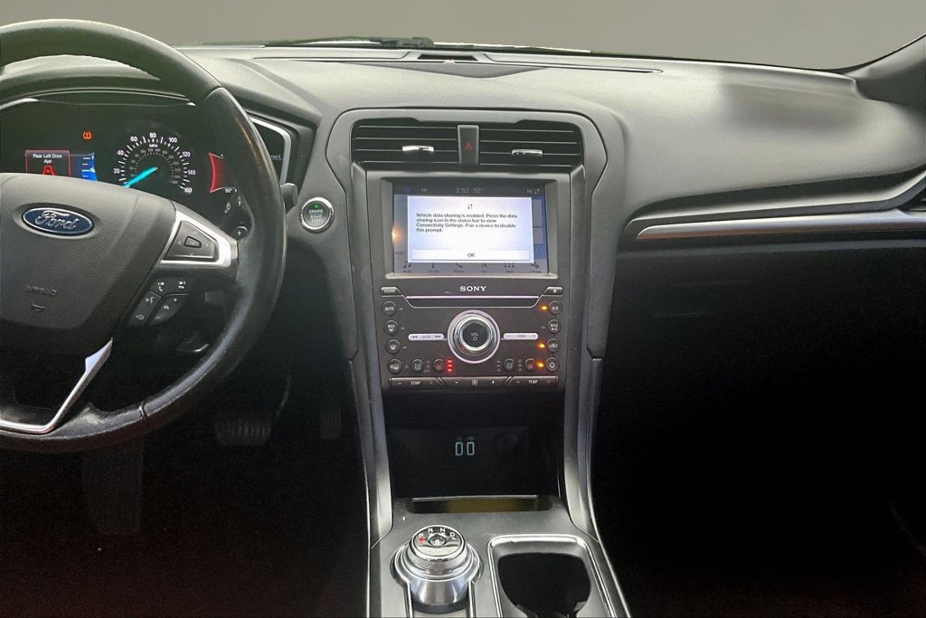 Used 2019 Ford Fusion Titanium AWD/4WD image 7
