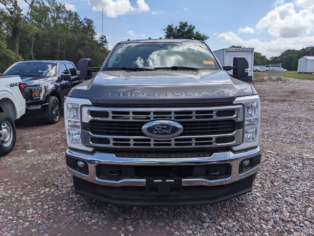 Used 2023 Ford F350 XLT w/ FX4 Off-Road Package image 2