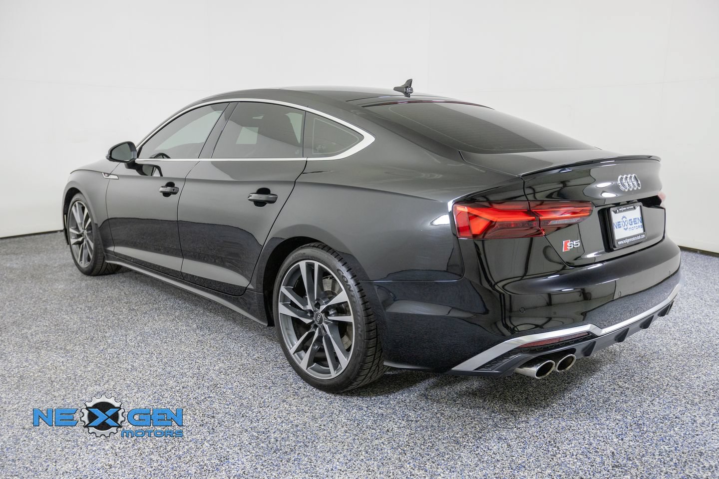 Used 2024 Audi S5 Premium Plus w/ Premium Plus Package AWD/4WD image 6