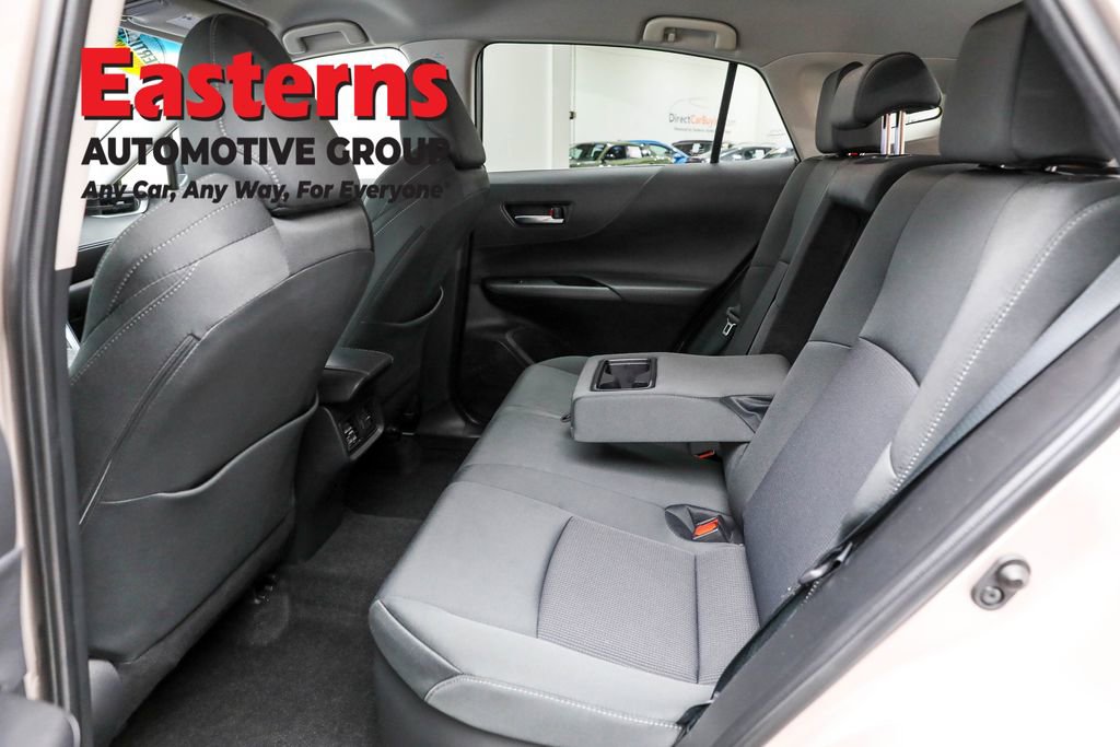 Used 2024 Toyota Venza LE image 20