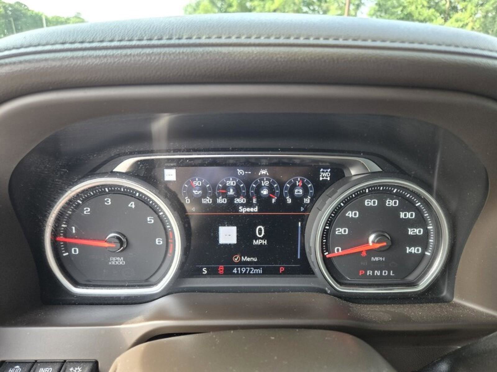 Used 2022 Chevrolet Silverado 1500 LTZ w/ Technology Package AWD/4WD image 13