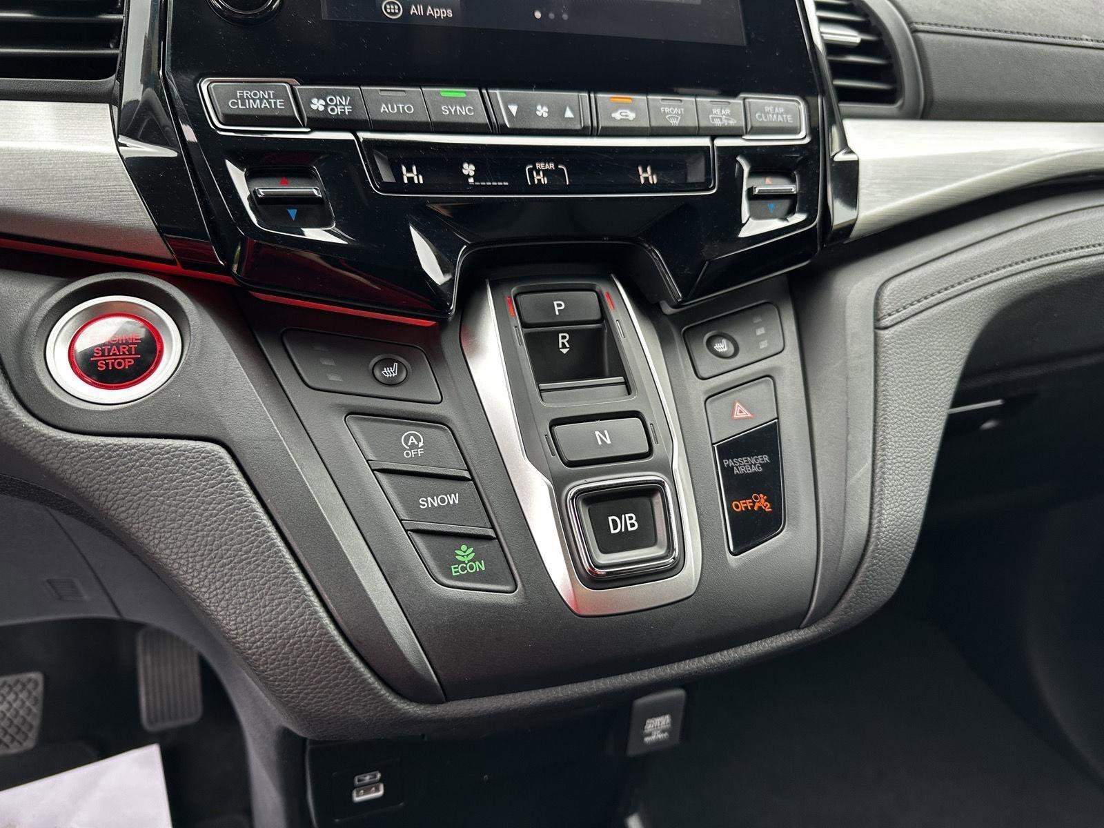 Certified 2024 Honda Odyssey Sport image 16