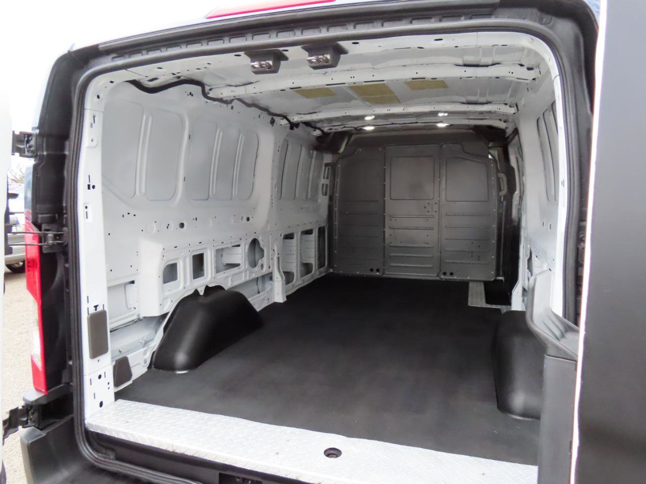 Used 2021 Ford Transit 150 Low Roof image 10