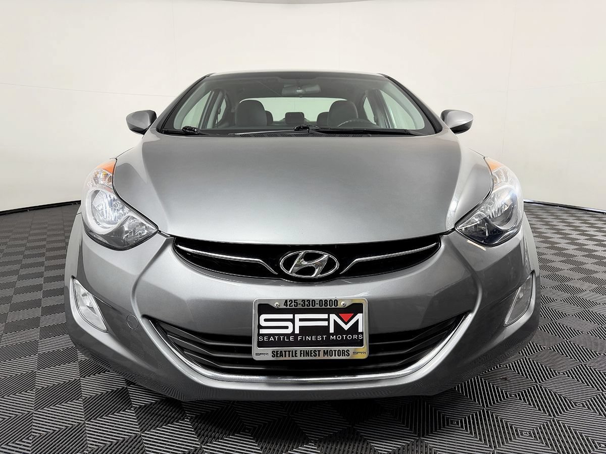 Used 2013 Hyundai Elantra GLS w/ Preferred Pkg FWD image 4