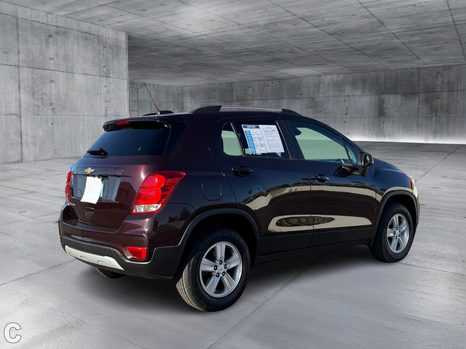 Certified 2022 Chevrolet Trax LT w/ LT Convenience Package AWD/4WD image 5