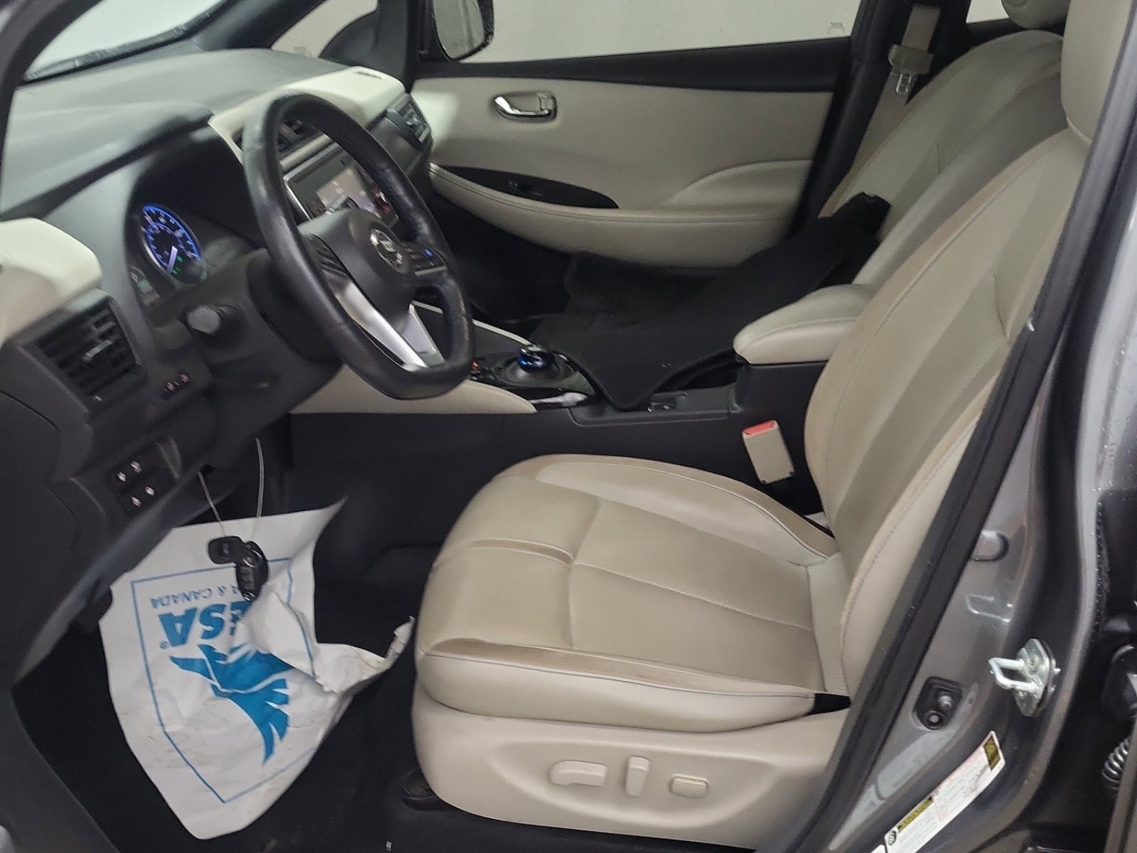 Used 2018 Nissan Leaf SL w/ SL Technology Package FWD image 7