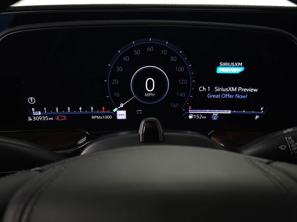 Certified 2023 Cadillac Escalade Sport Platinum w/ LPO, ONYX Package AWD/4WD image 23