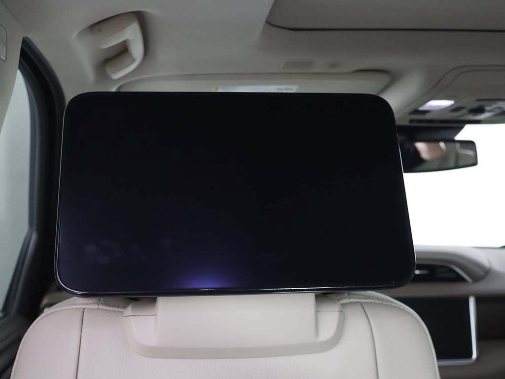Used 2024 GMC Yukon Denali AWD/4WD image 54
