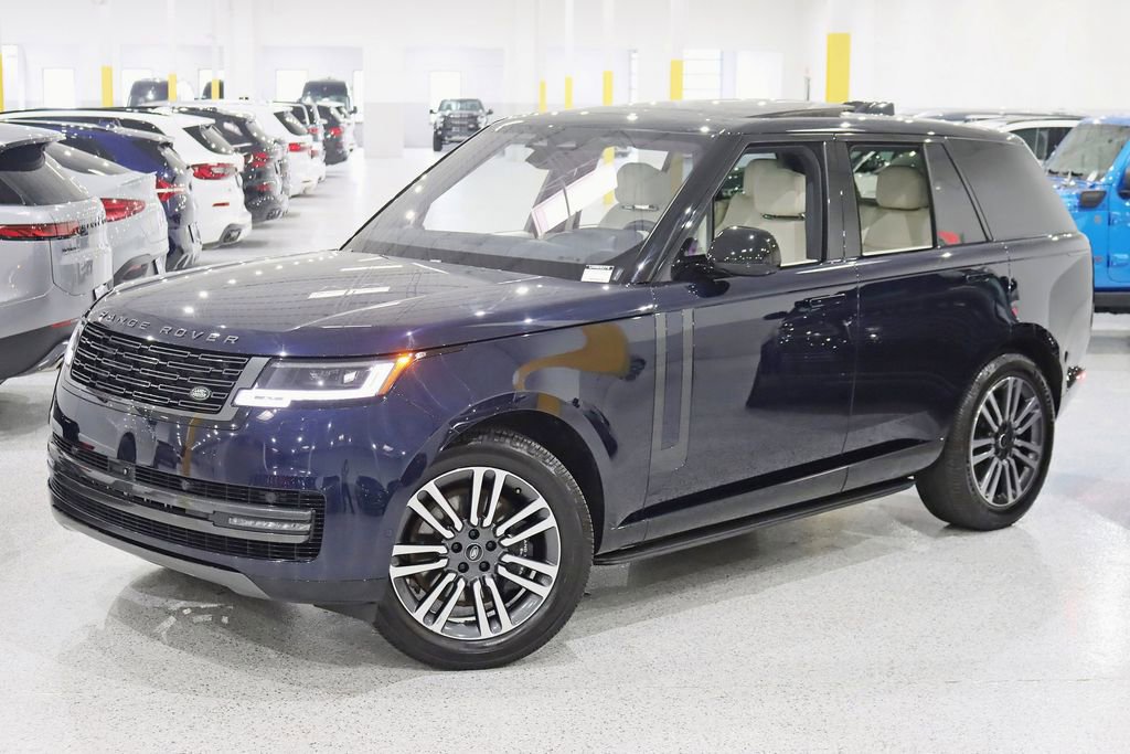 Used 2023 Land Rover Range Rover SE image 7