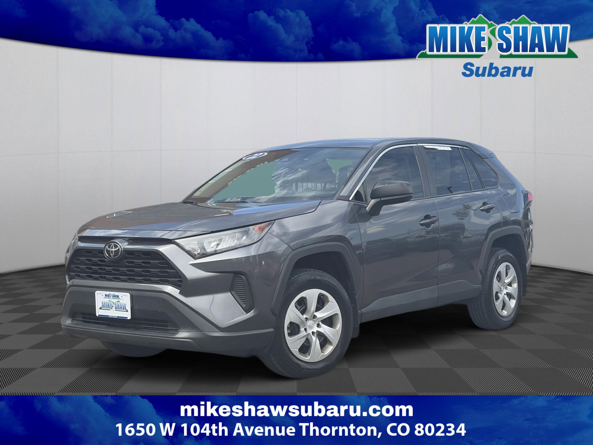 Used 2022 Toyota RAV4 LE AWD/4WD image 1
