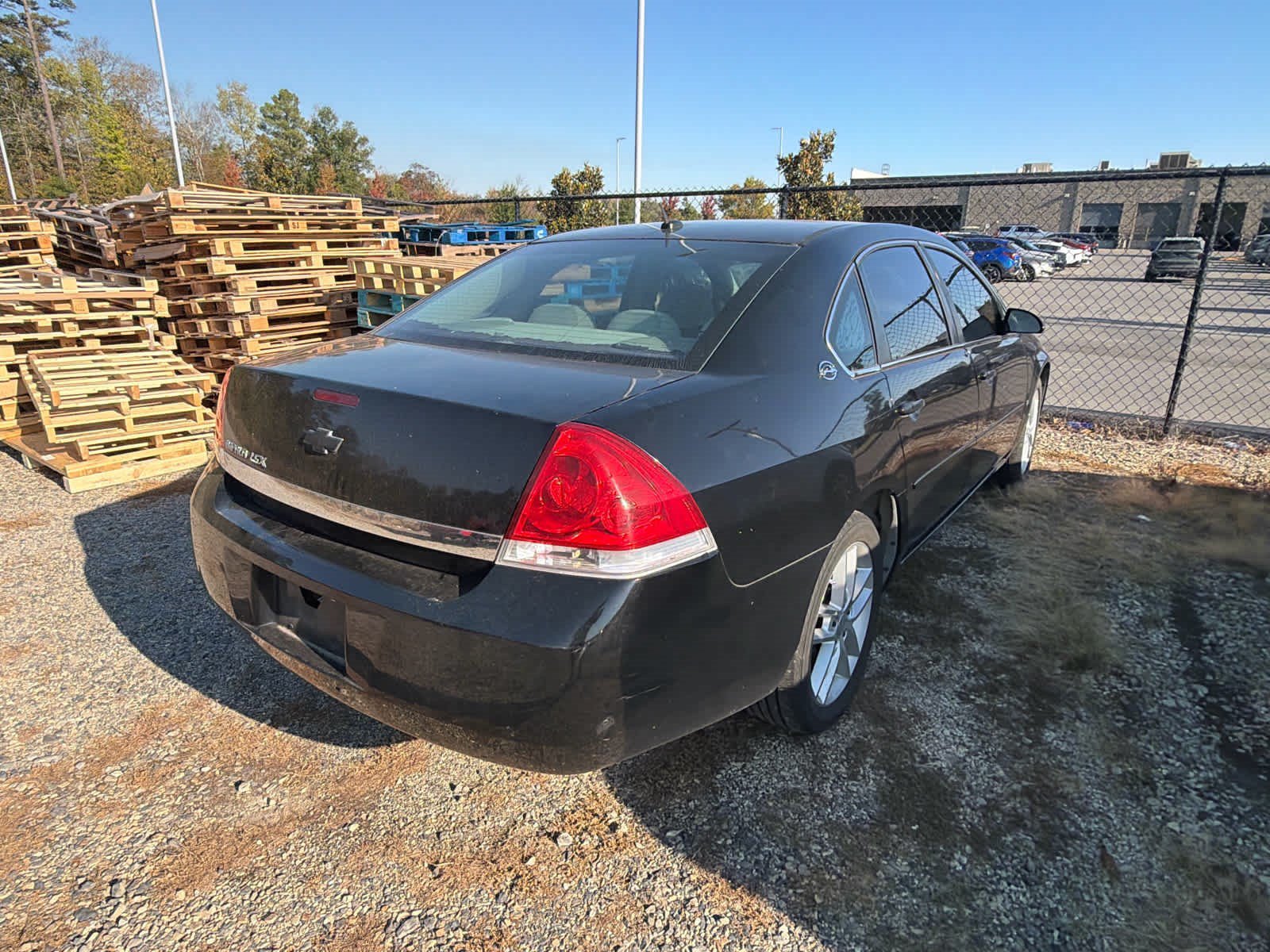 Used 2006 Chevrolet Impala LS FWD image 4