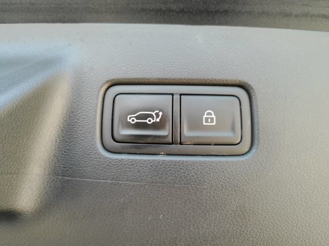 Used 2024 Hyundai Santa Fe SEL FWD image 25