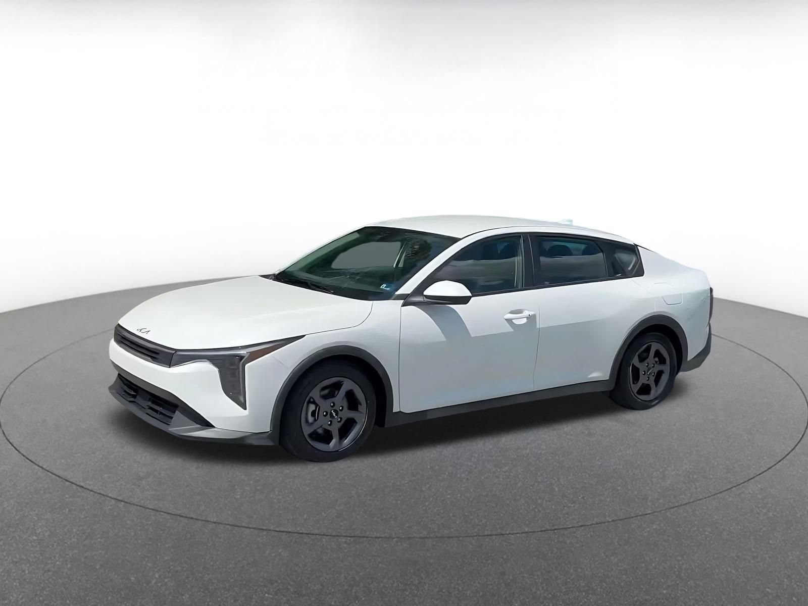Used 2025 Kia K4 FWD image 7