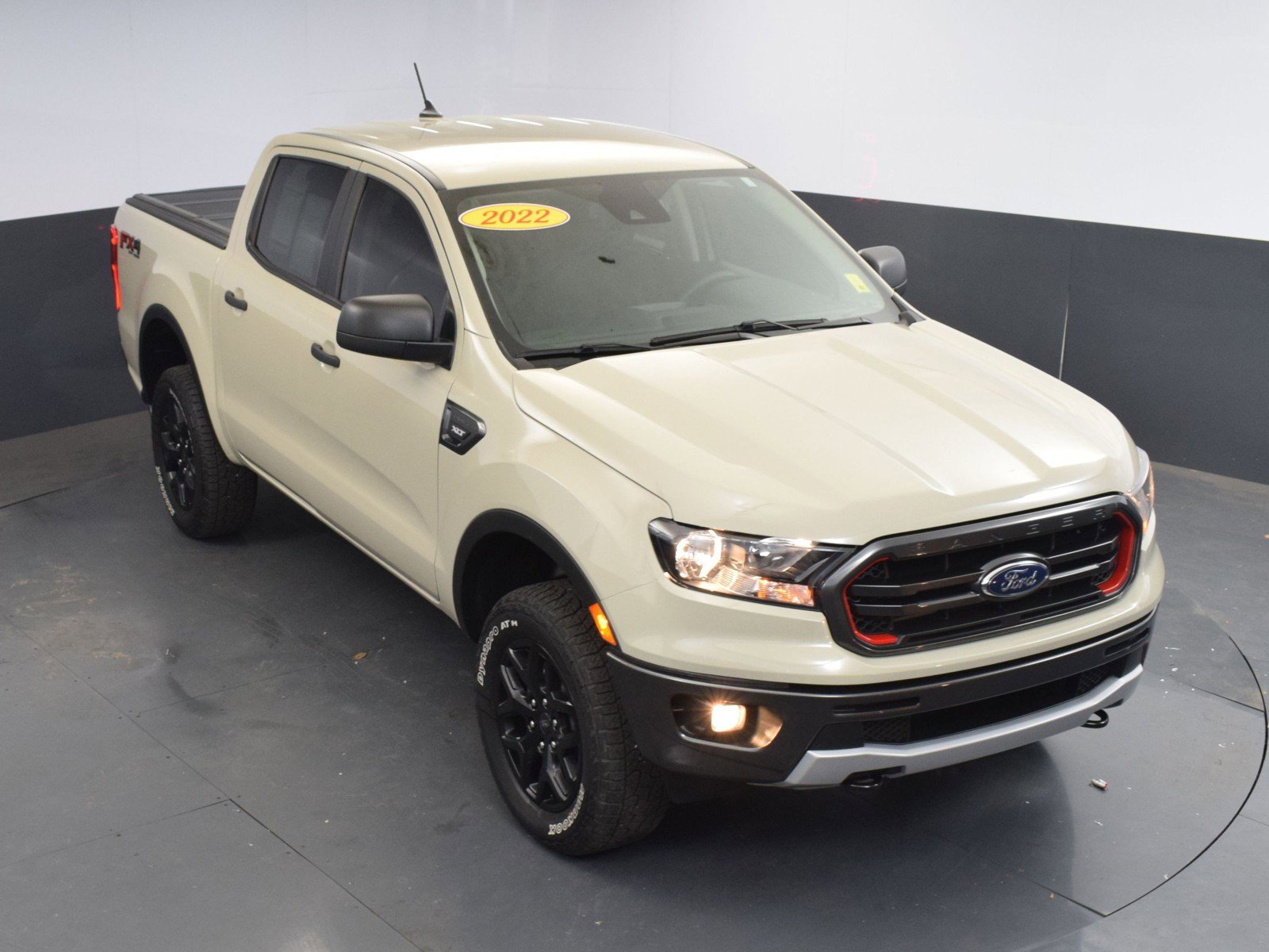 Used 2018 Alfa Romeo Stelvio Ti Sport image 48