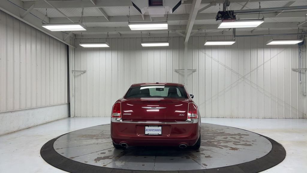 Used 2012 Chrysler 300 Limited RWD image 7