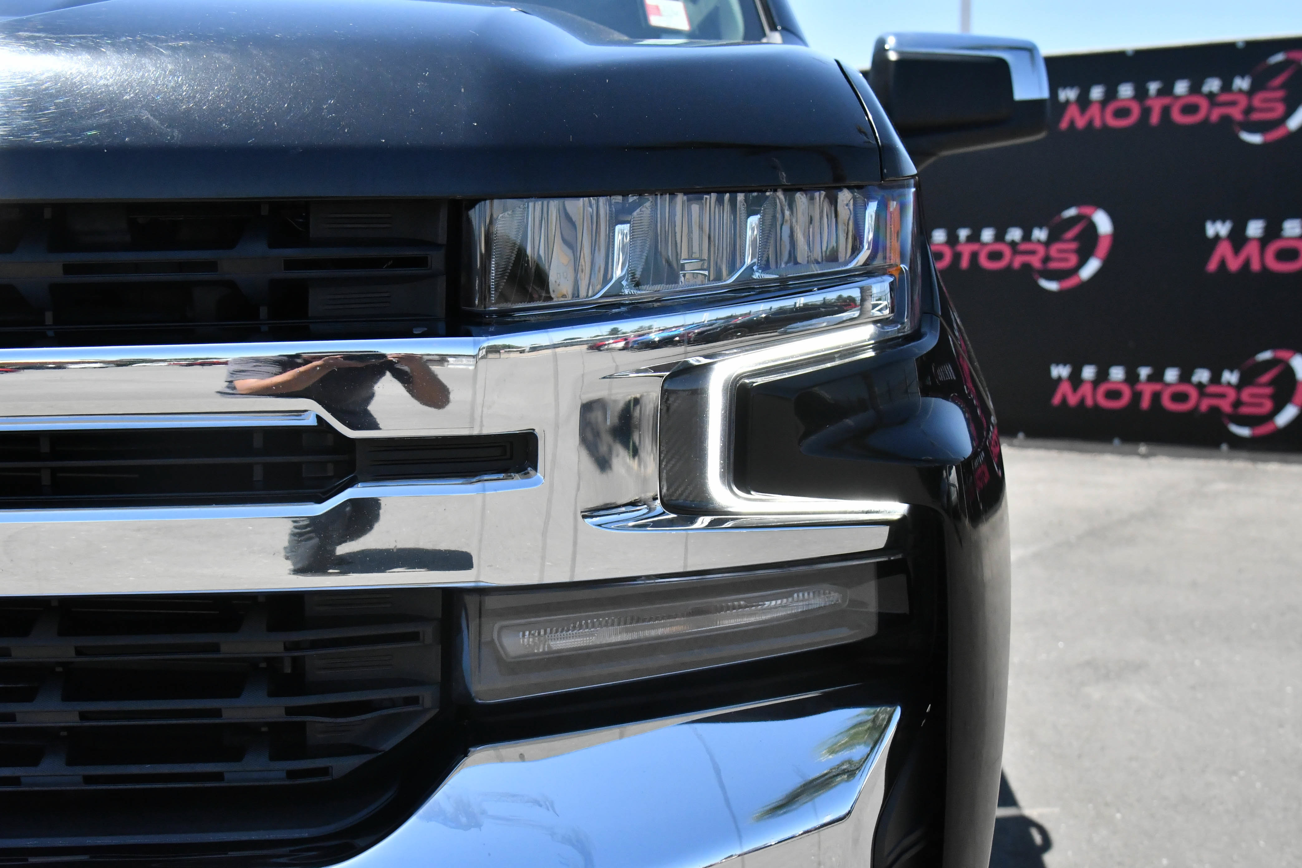 Used 2022 Chevrolet Silverado 1500 LT RWD image 11