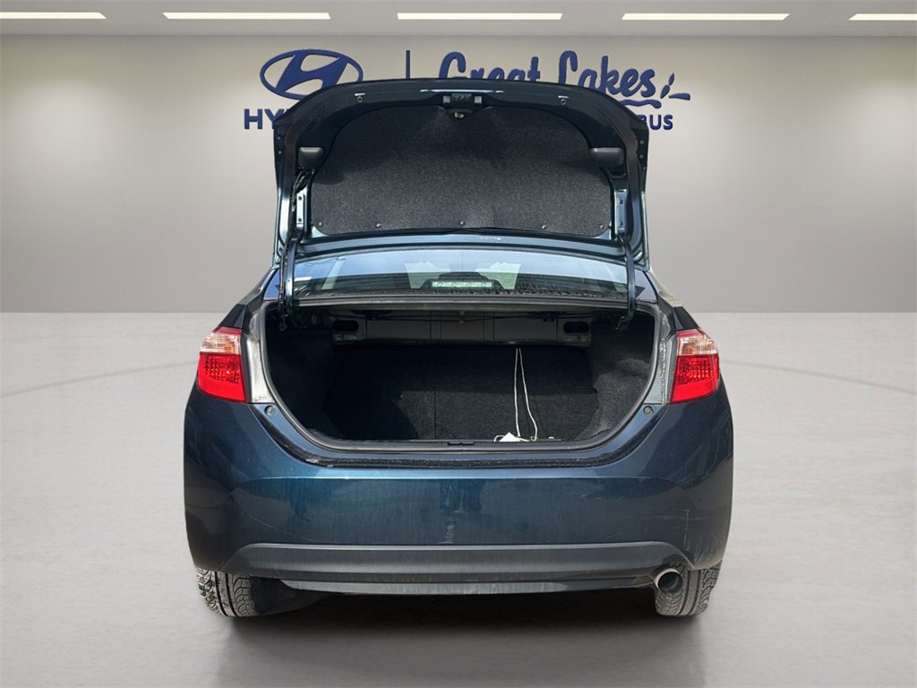 Used 2019 Toyota Corolla LE image 10