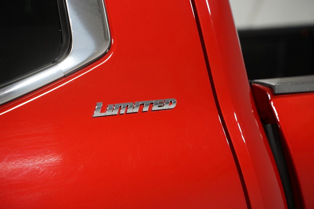 Used 2025 Toyota Tundra Limited image 11