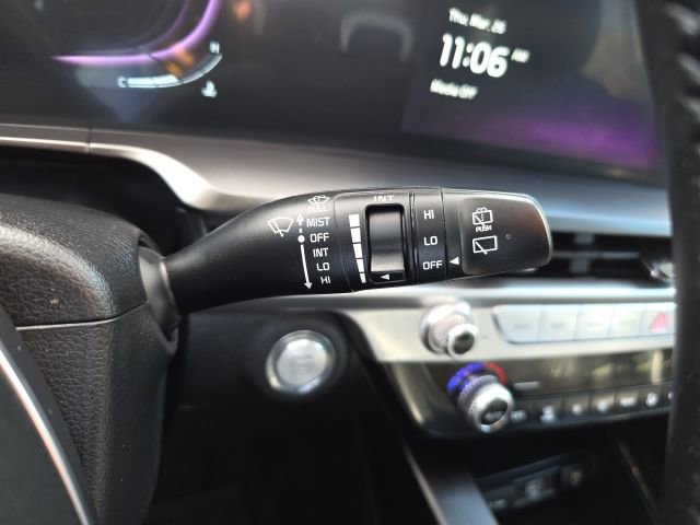 Used 2024 Kia Telluride LX image 12