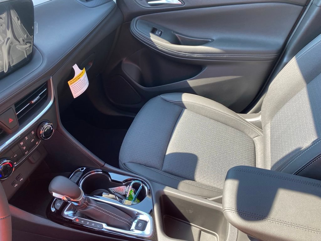 New 2026 Buick Encore GX Preferred w/ Comfort Package FWD image 24