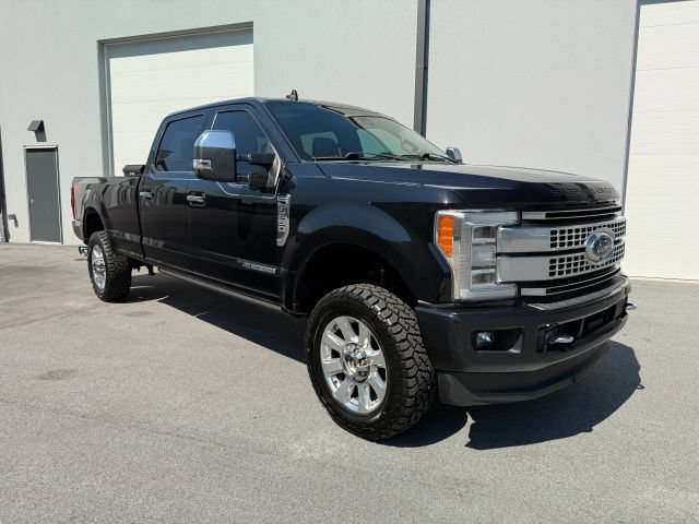 Used 2019 Ford F350 Platinum w/ Platinum Ultimate Package AWD/4WD image 10