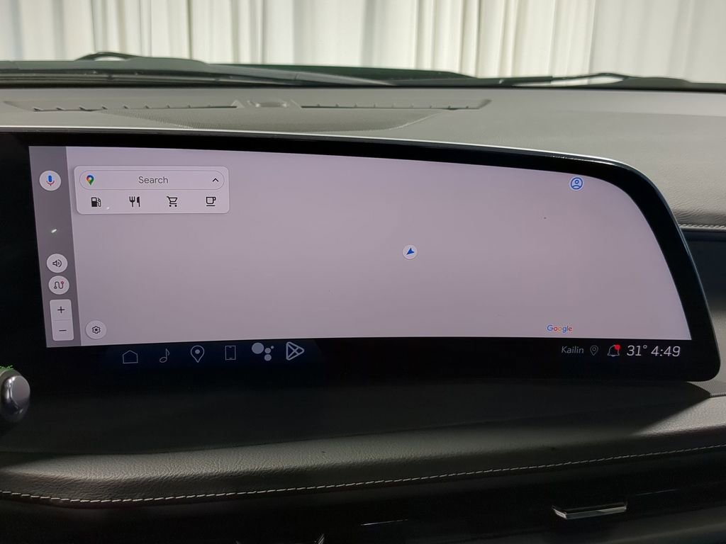 Used 2024 Cadillac XT4 Luxury w/ Cold Weather Package image 41