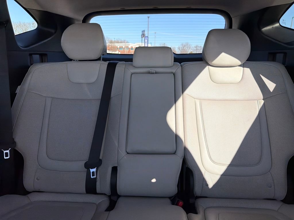 Used 2024 Hyundai Tucson Limited image 25