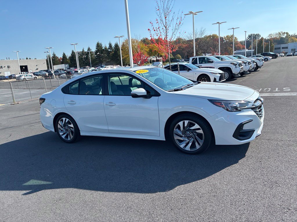 Used 2025 Subaru Legacy Limited AWD/4WD image 3