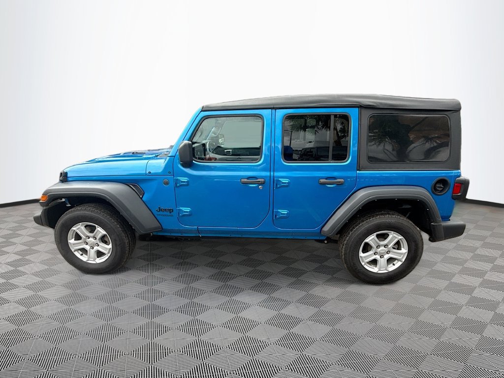 Used 2022 Jeep Wrangler Unlimited Sport AWD/4WD image 9