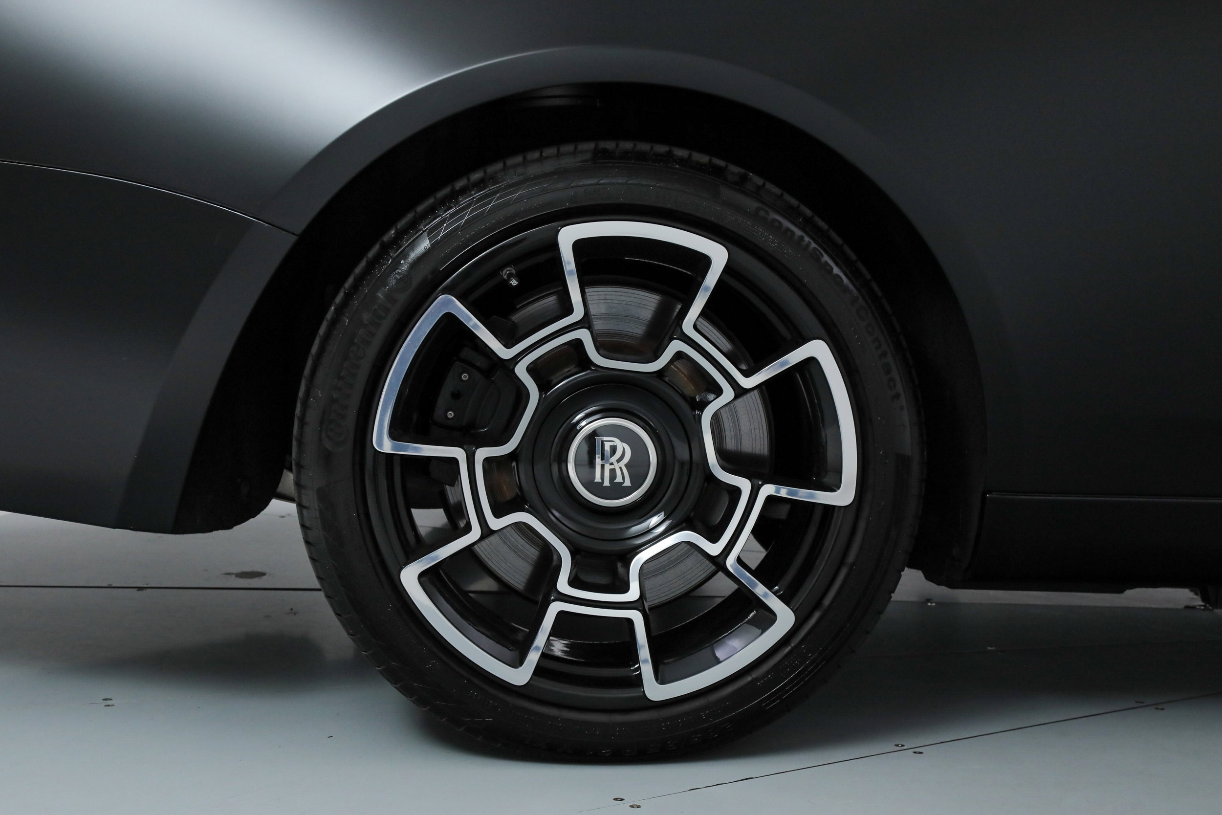 Used 2021 Rolls-Royce Wraith RWD image 44