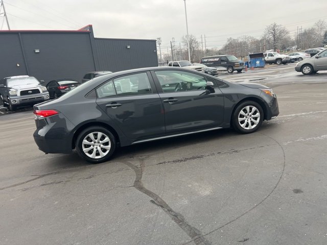 Used 2024 Toyota Corolla LE image 6