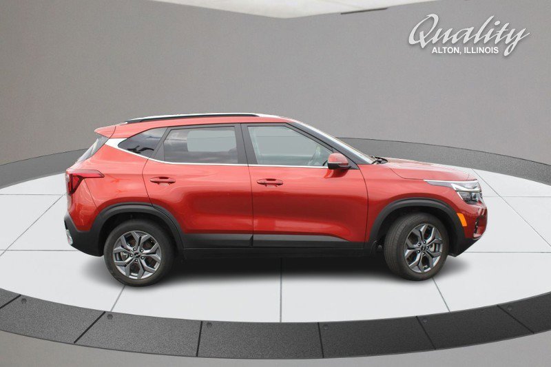 Used 2024 Kia Seltos S image 3