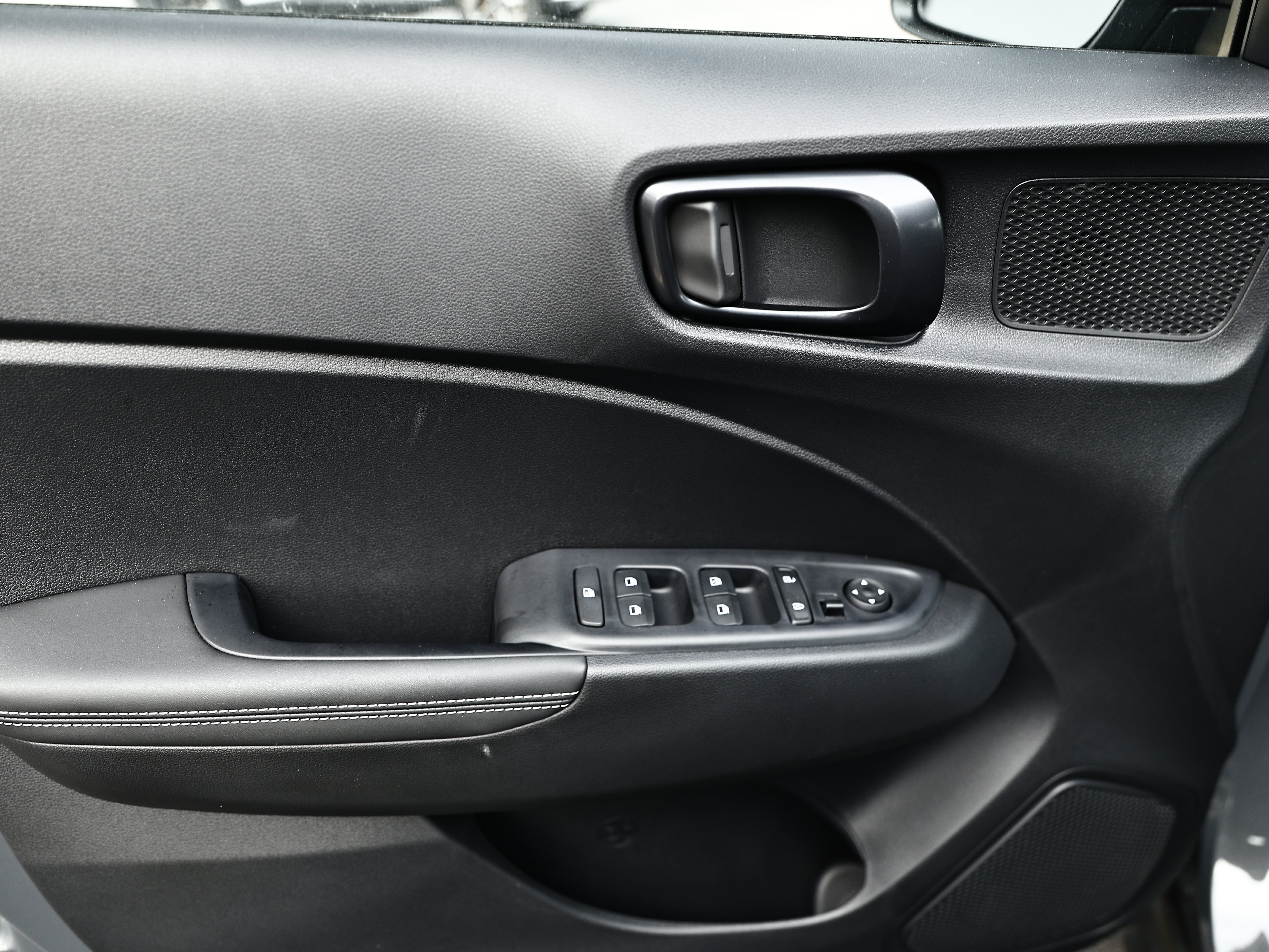 New 2026 Hyundai Venue SEL FWD image 6