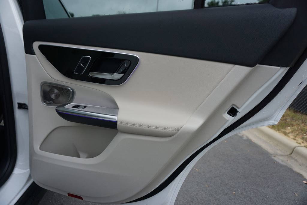 New 2026 Mercedes-Benz GLC 300 4MATIC image 55