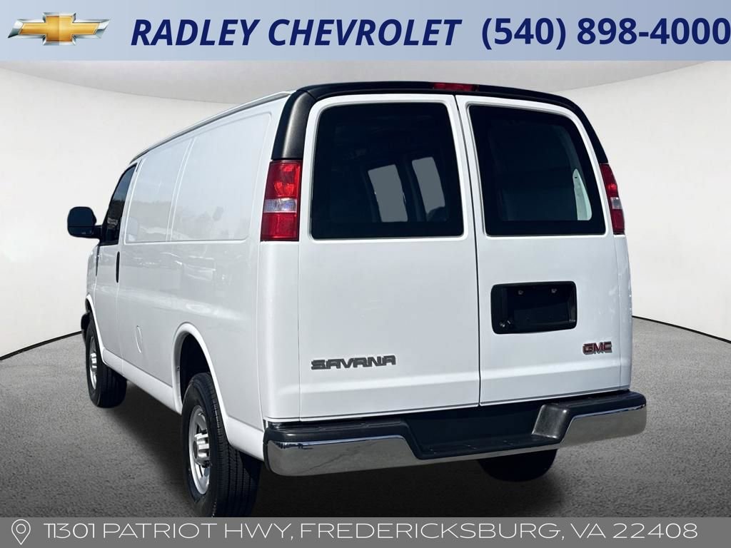 Used 2023 GMC Savana 2500 w/ Driver Convenience Package image 10