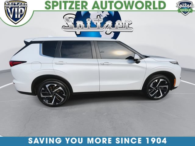 Used 2023 Mitsubishi Outlander SE AWD/4WD image 10
