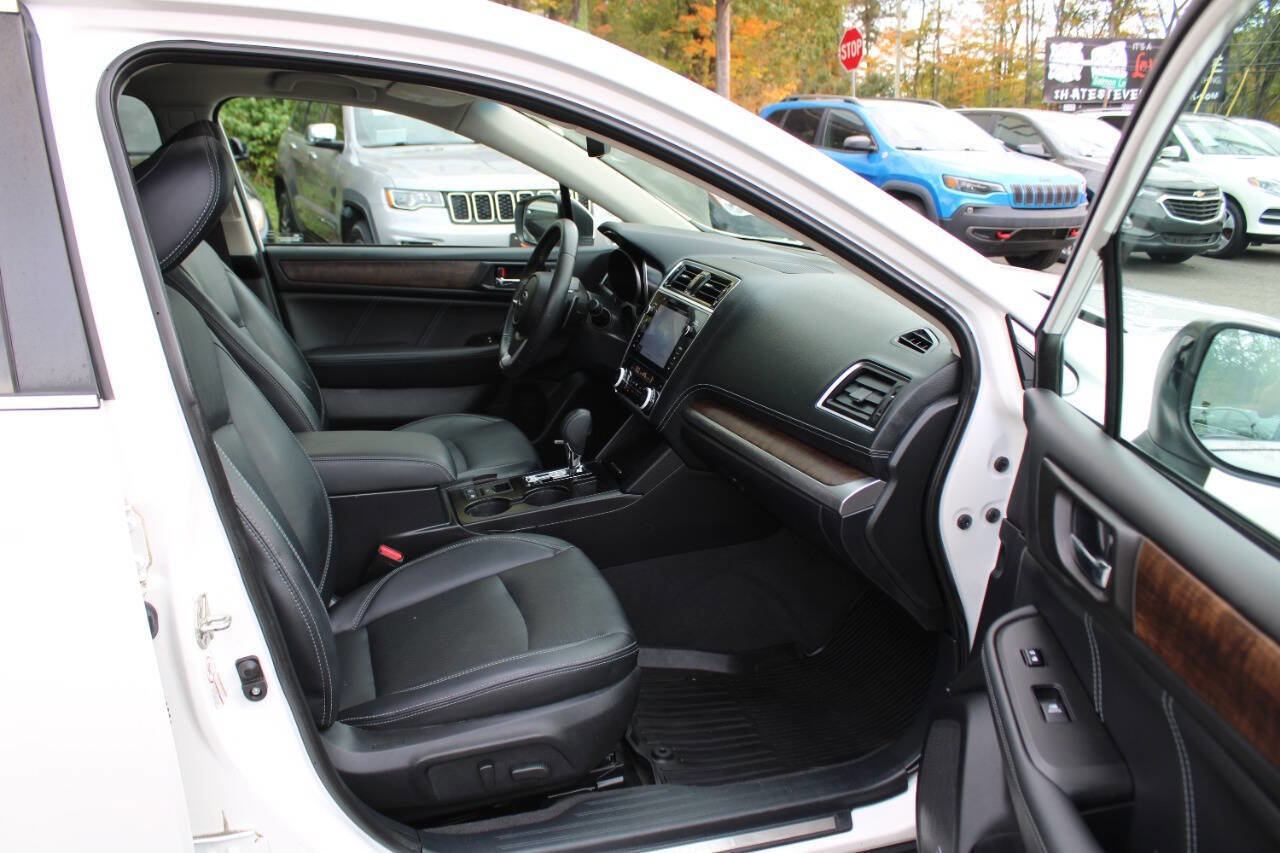 Used 2019 Subaru Outback 2.5i Limited image 32