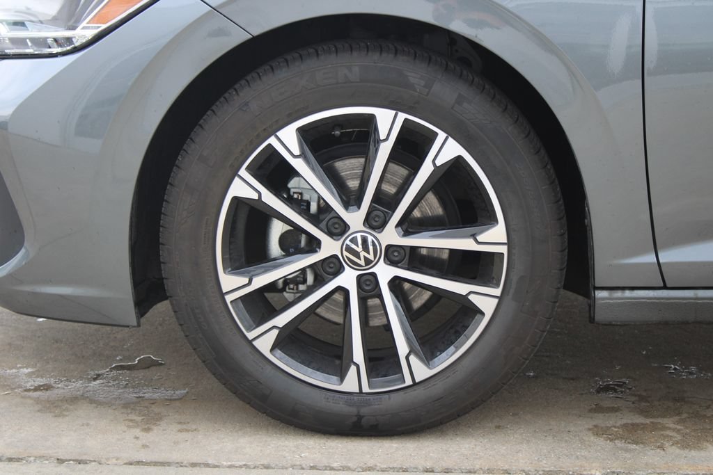 Certified 2024 Volkswagen Jetta Sport FWD image 28