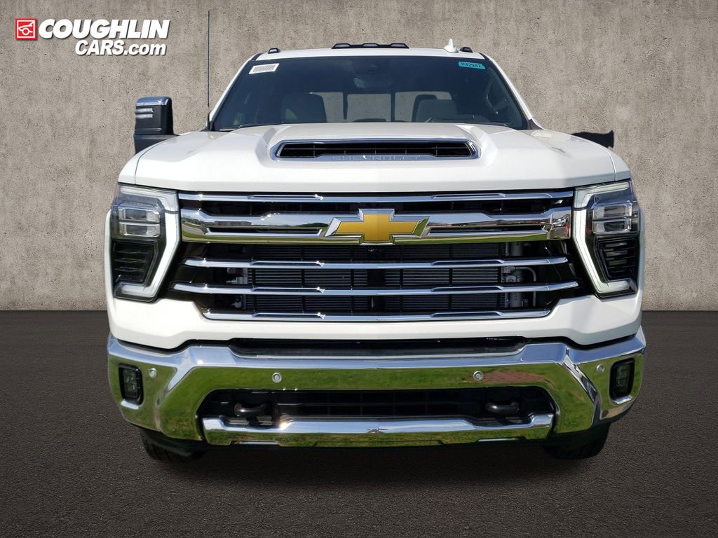 New 2026 Chevrolet Silverado 3500 LTZ w/ LTZ Plus Package AWD/4WD image 9