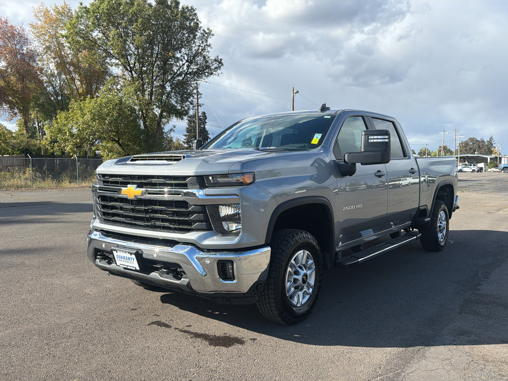 Used 2025 Chevrolet Silverado 2500 LT w/ Safety Package AWD/4WD image 3