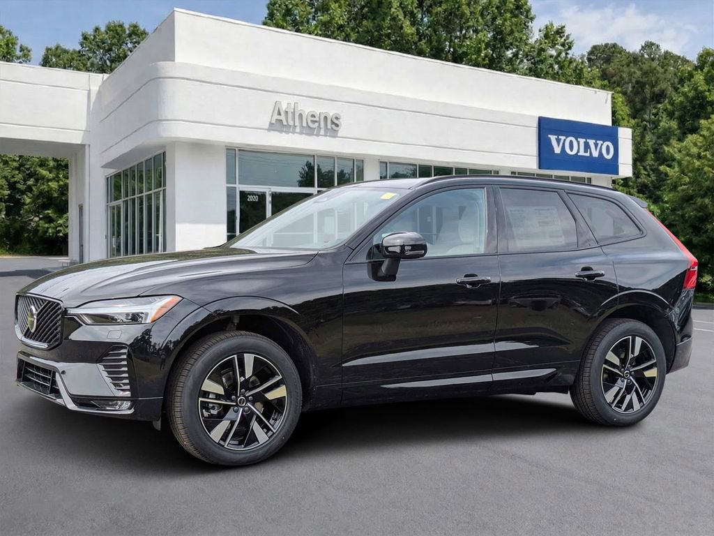 New 2026 Volvo XC60 B5 Core w/ Protection Package Premier