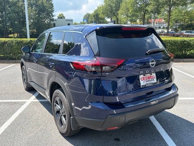 Certified 2026 Nissan Rogue SV FWD image 3