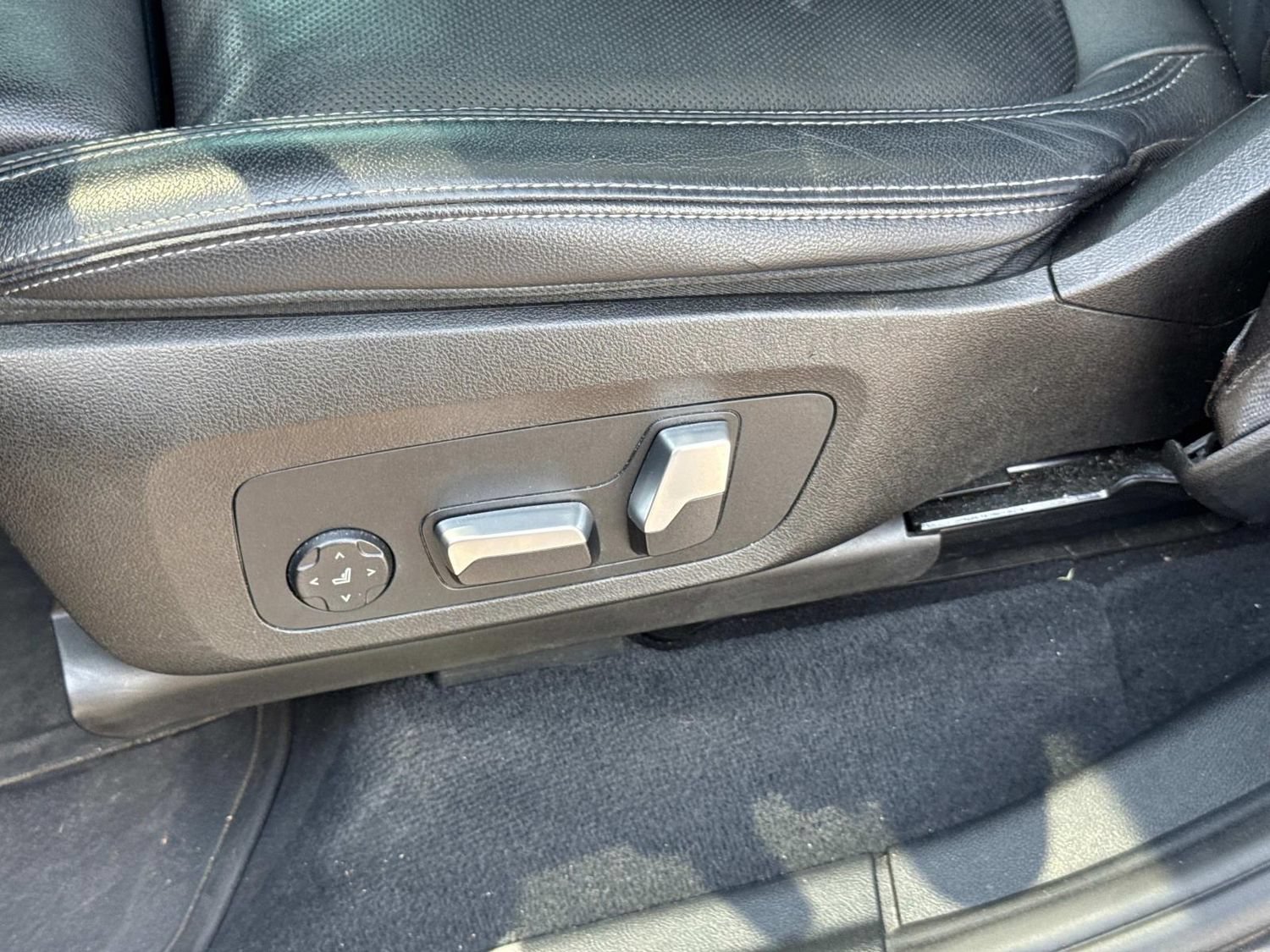Used 2018 BMW X3 M40i w/ Premium Package AWD/4WD image 32