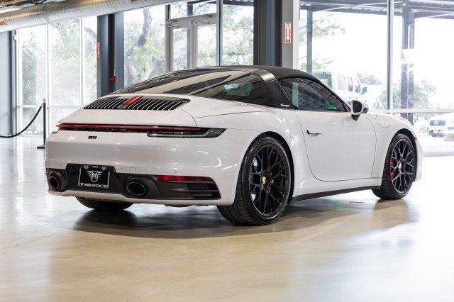 Used 2024 Porsche 911 Targa 4S w/ Premium Package image 6
