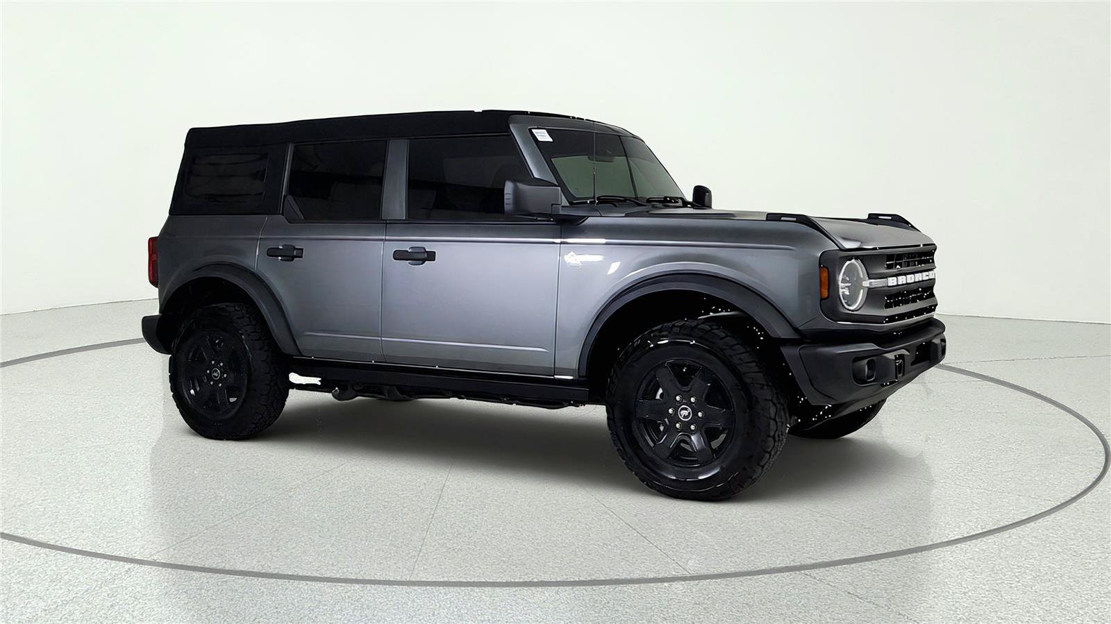 Used 2024 Ford Bronco Black Diamond AWD/4WD image 8