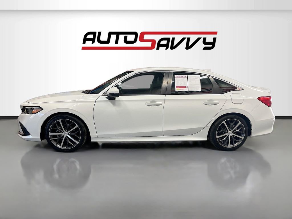 Used 2023 Honda Civic Touring image 4