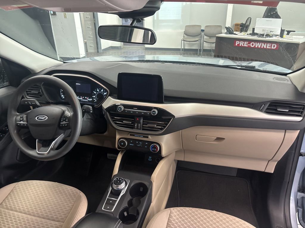 Used 2022 Ford Escape SE FWD image 12